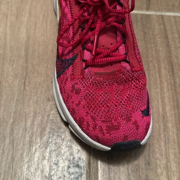 Nike pink, orange, and white. SuperRip flyknit go 3 training shoe. - Picture 6 of 8